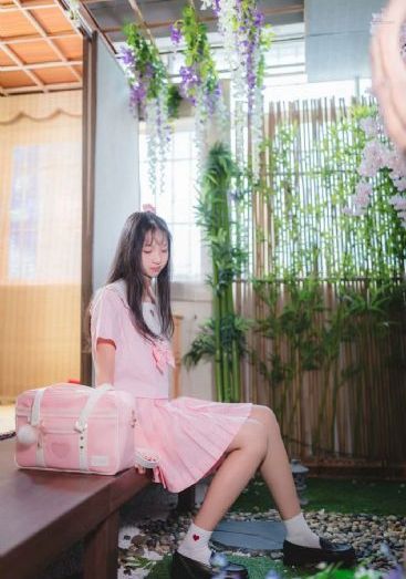 欧美街拍女短牛仔图片_日本电影视频网址大全