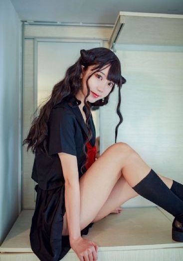 欧美男图高级感_超清在线观看高清