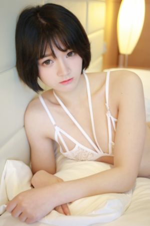 国产jk白丝喷白浆娇喘精视频_完整视频大全