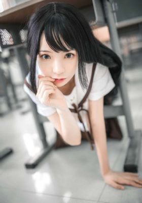 国产操美女在线观看_高清完整视频观看