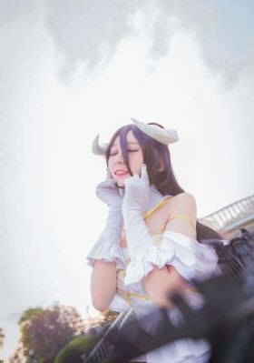 欧美大奶艳星_剧情片免费在线播放